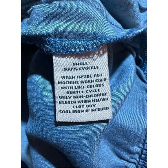 Juicy Couture Womens pull on lyocell shorts sz L super soft - Picture 6 of 6